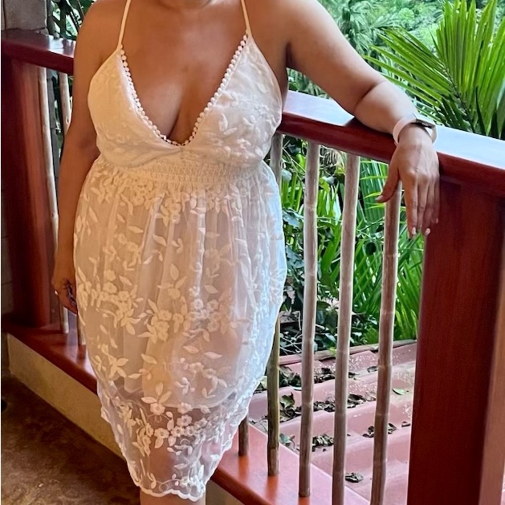 Stunning White Floral Lace Dress